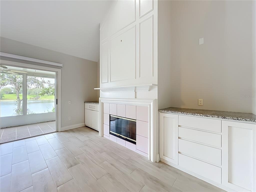900 W Charing Cross Circle - Photo 24