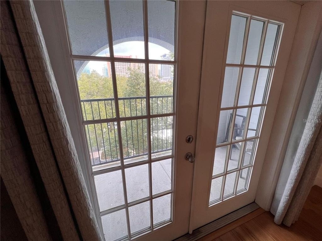 304 E South Street - Photo 9
