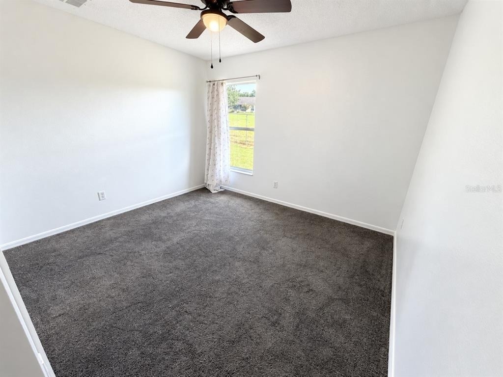 1325 Oakwood Court - Photo 9
