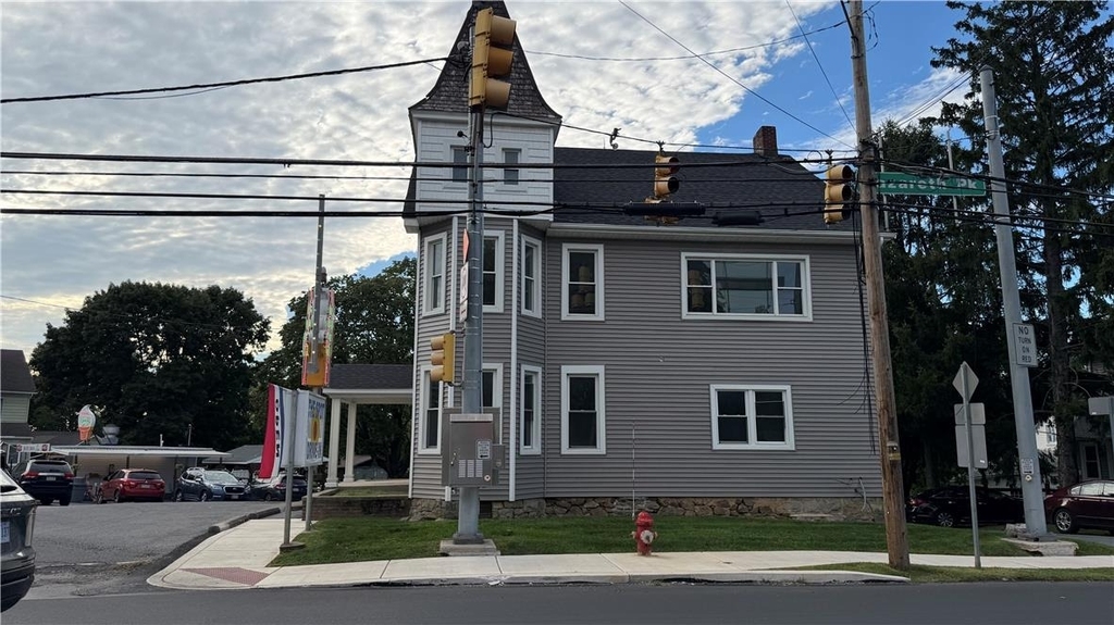 265 Nazareth Pike - Photo 1