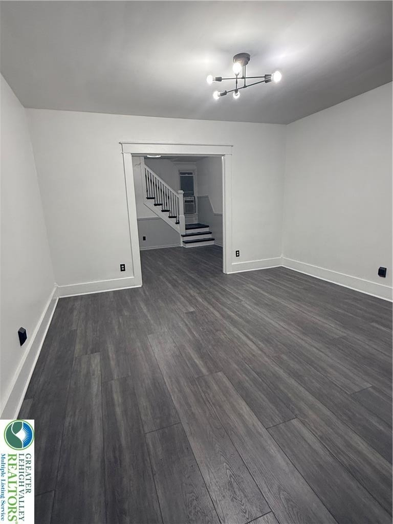 2014 W Green Street - Photo 2