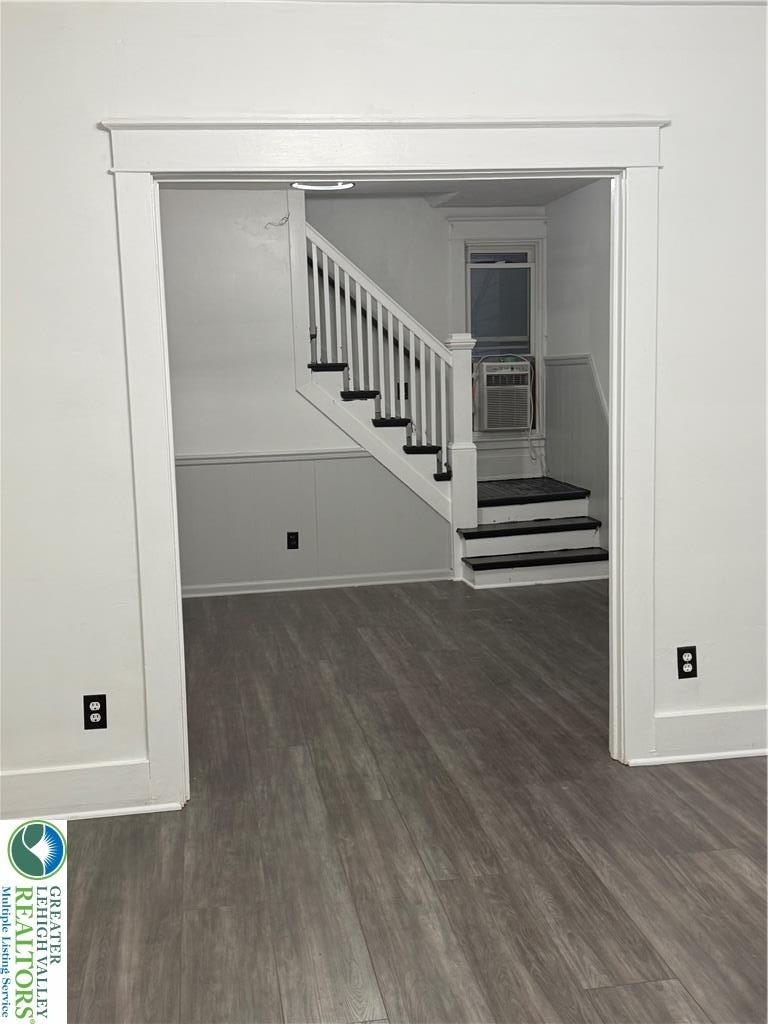 2014 W Green Street - Photo 3