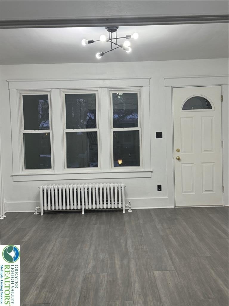 2014 W Green Street - Photo 1