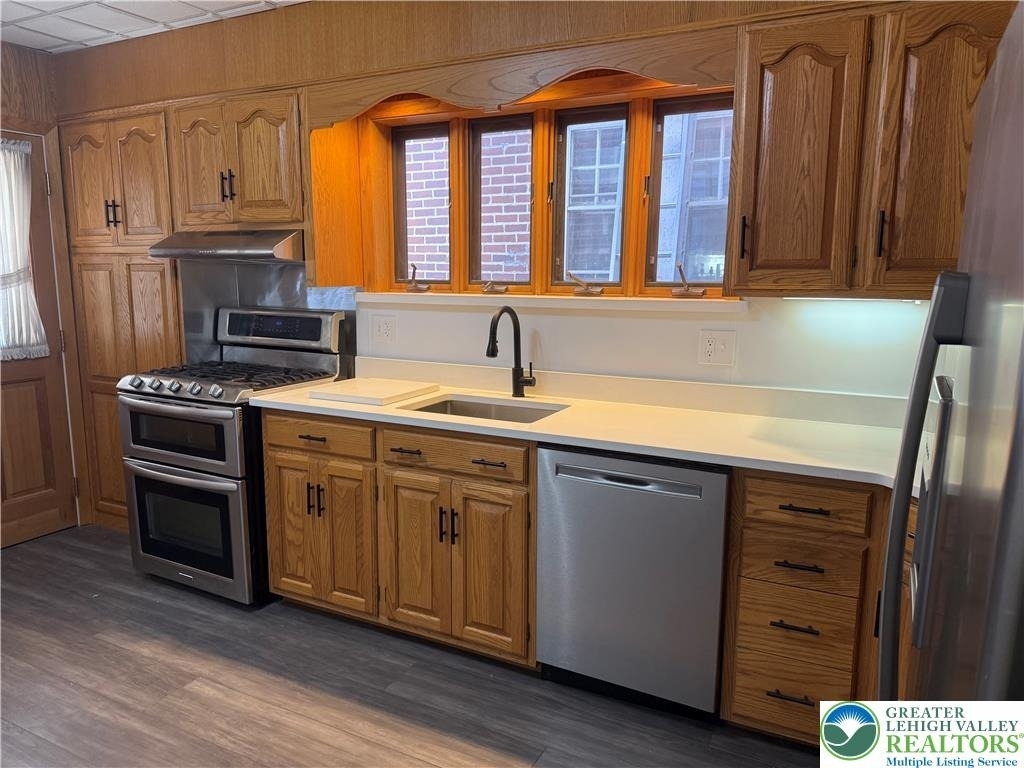2014 W Green Street - Photo 4