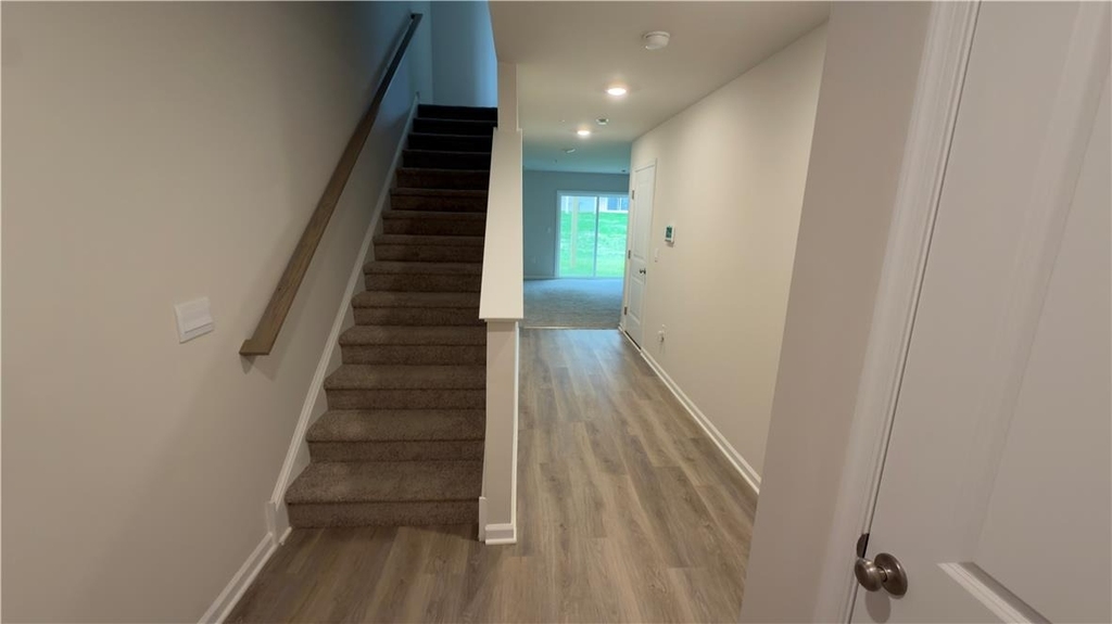 8204 Alexander Court - Photo 2