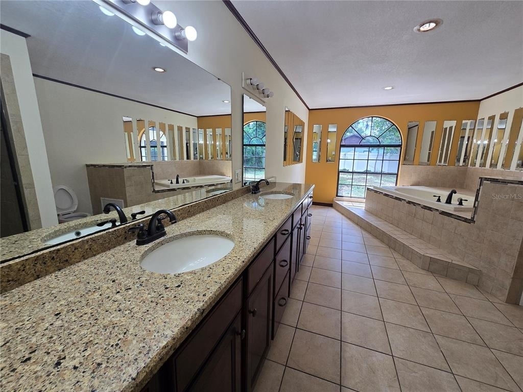 1115 Old Polk City Road - Photo 10