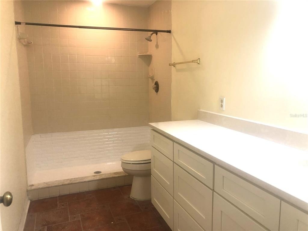 1115 Old Polk City Road - Photo 11