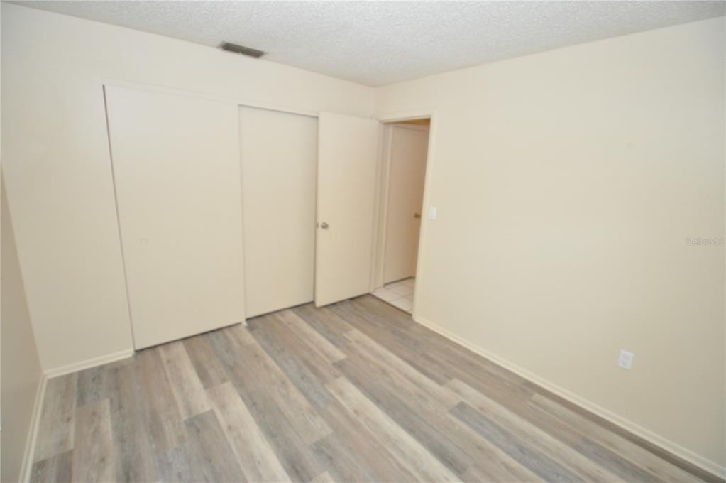 828 Cinnamon Drive E - Photo 9