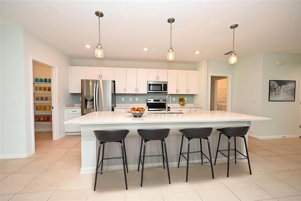2028 Rosewood Circle - Photo 3