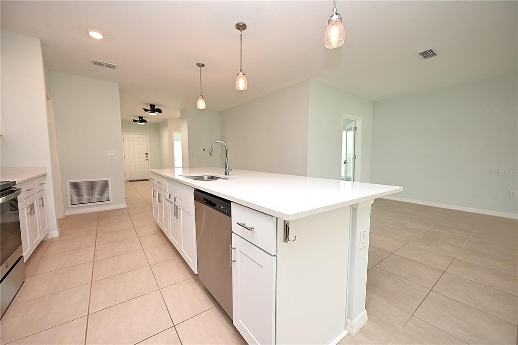 2028 Rosewood Circle - Photo 8