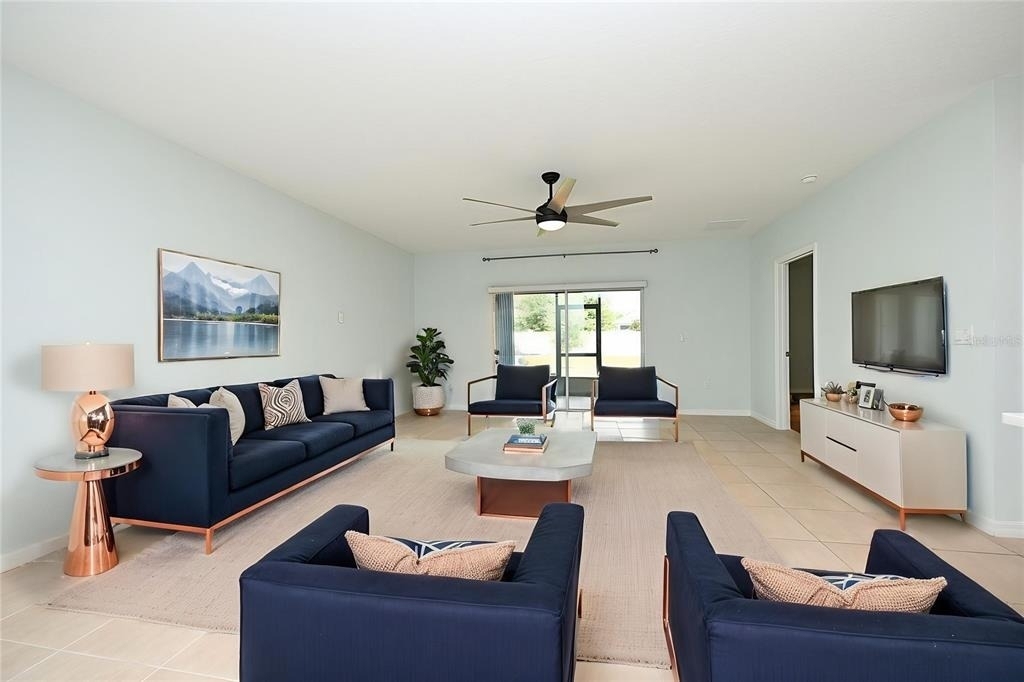 2028 Rosewood Circle - Photo 11
