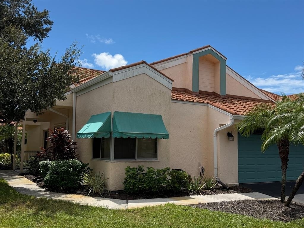 608 Marcus Street - Photo 3