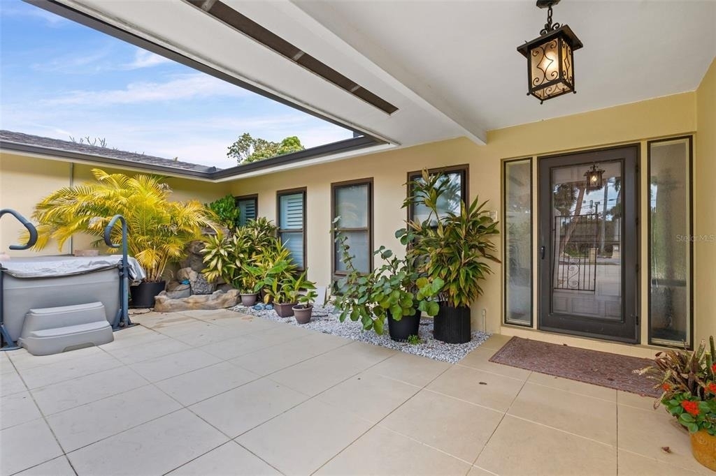 7215 Westmoreland Drive - Photo 4