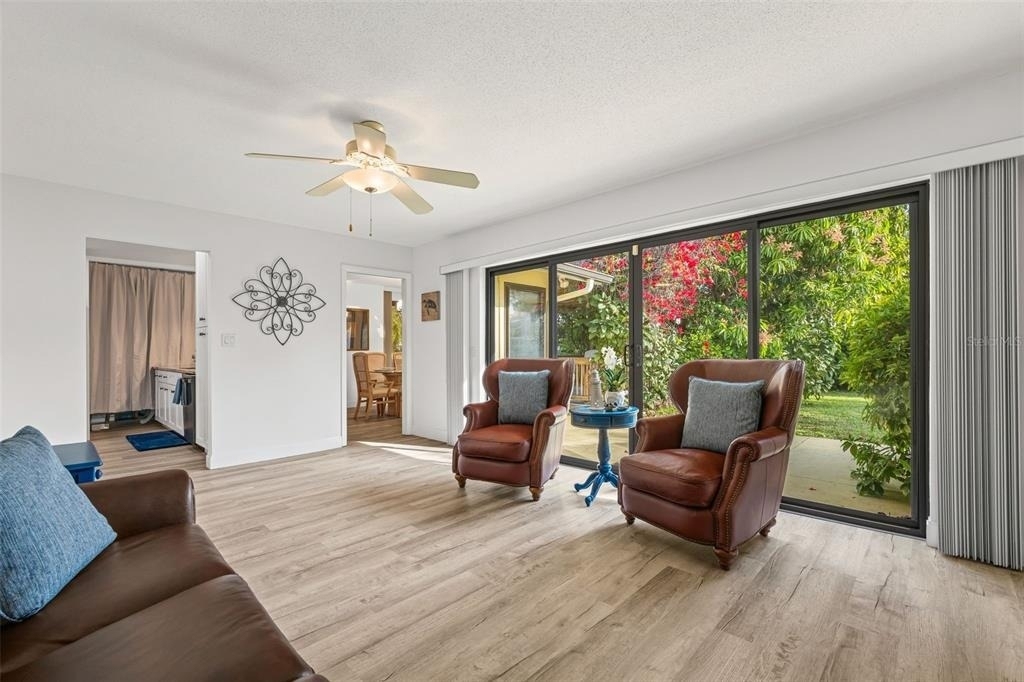 7215 Westmoreland Drive - Photo 8