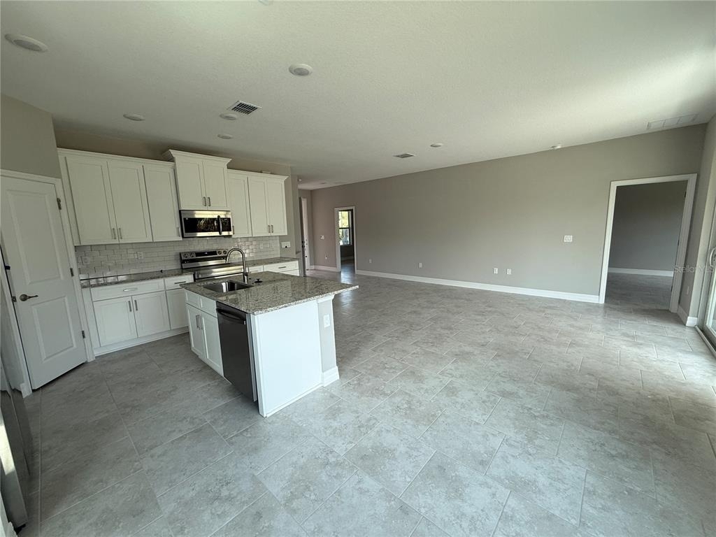 1412 Minneapolis Avenue - Photo 4
