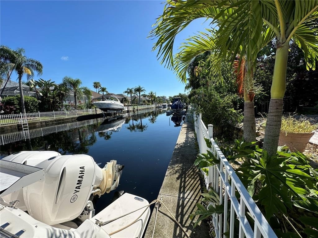 4727 Spinnaker Drive - Photo 38