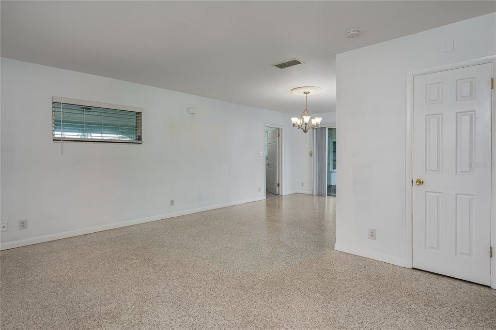 1225 Casabella Drive - Photo 9