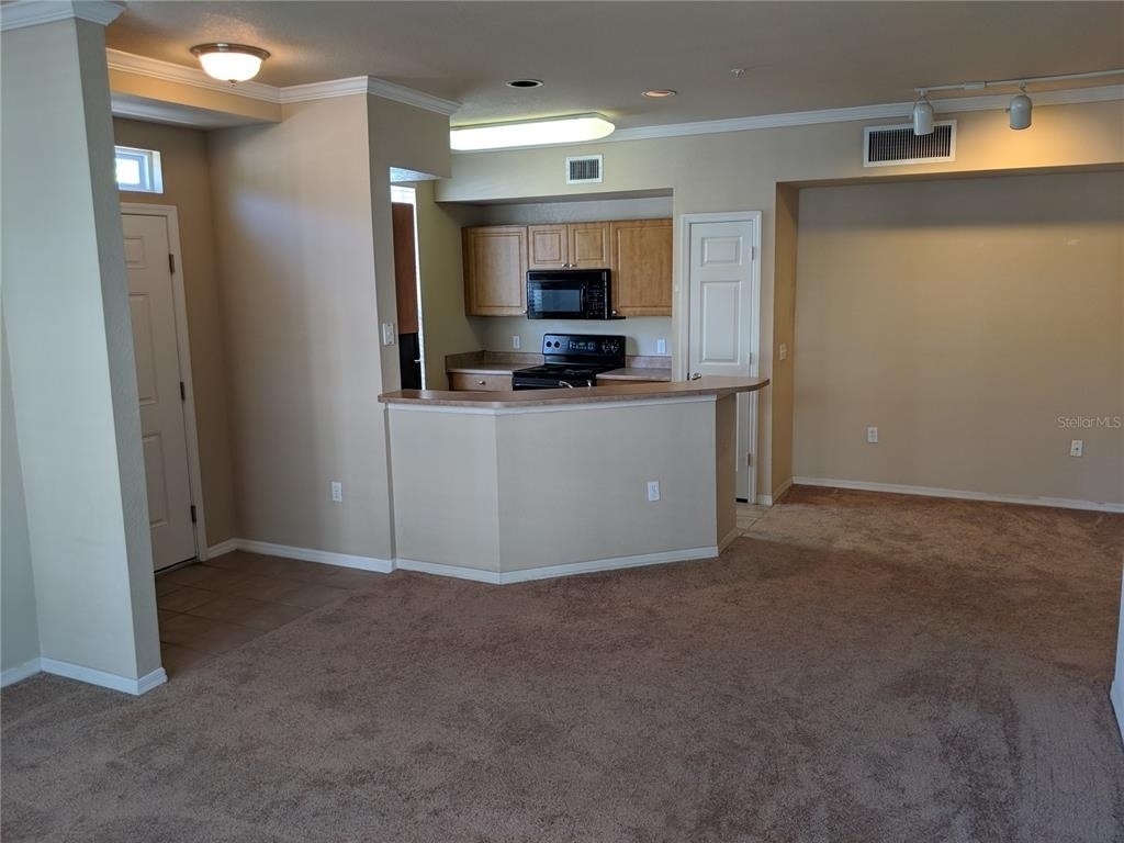 5570 Rosehill Road - Photo 3