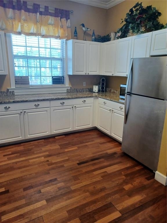 5570 Rosehill Road - Photo 11