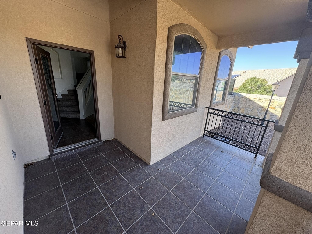 12220 Branell Lane - Photo 4