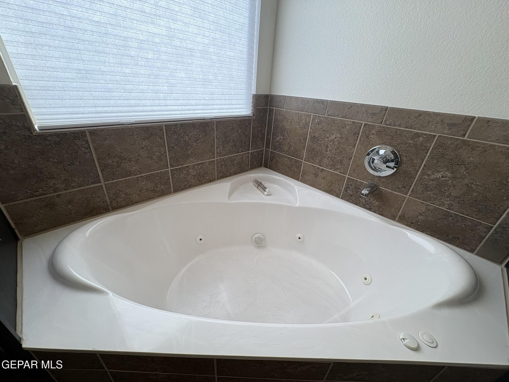 12220 Branell Lane - Photo 35