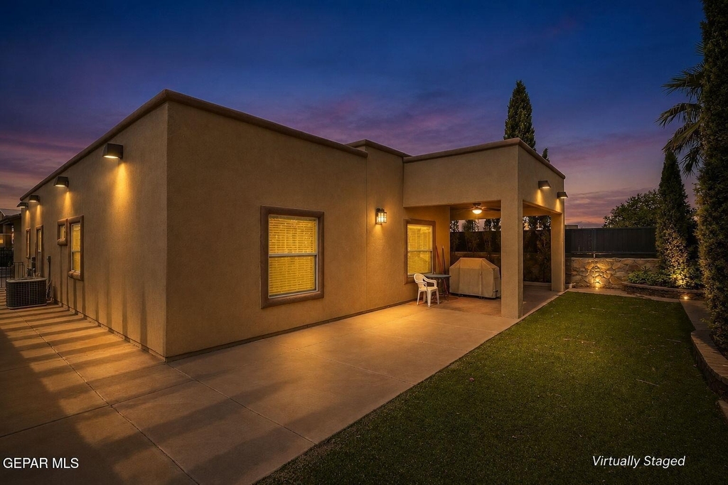 12039 Equestrian Road - Photo 13