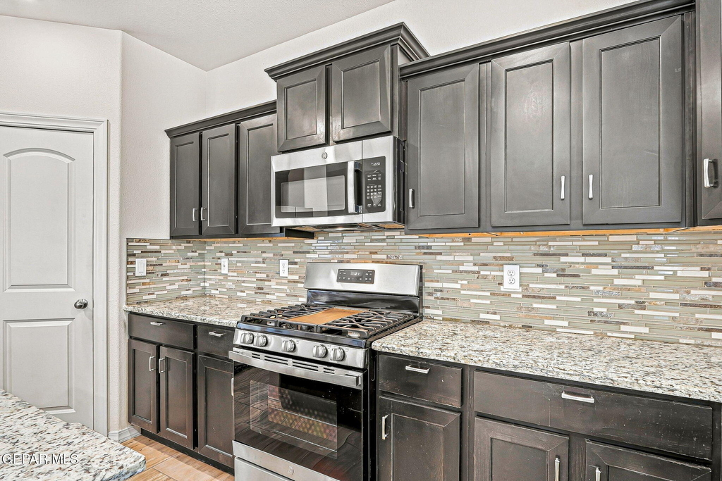 12741 Silver Streak Avenue - Photo 6
