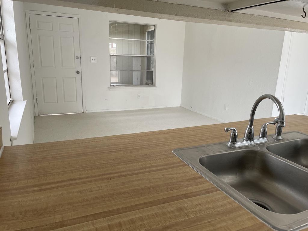 8154 Saint Andrew Lane - Photo 3