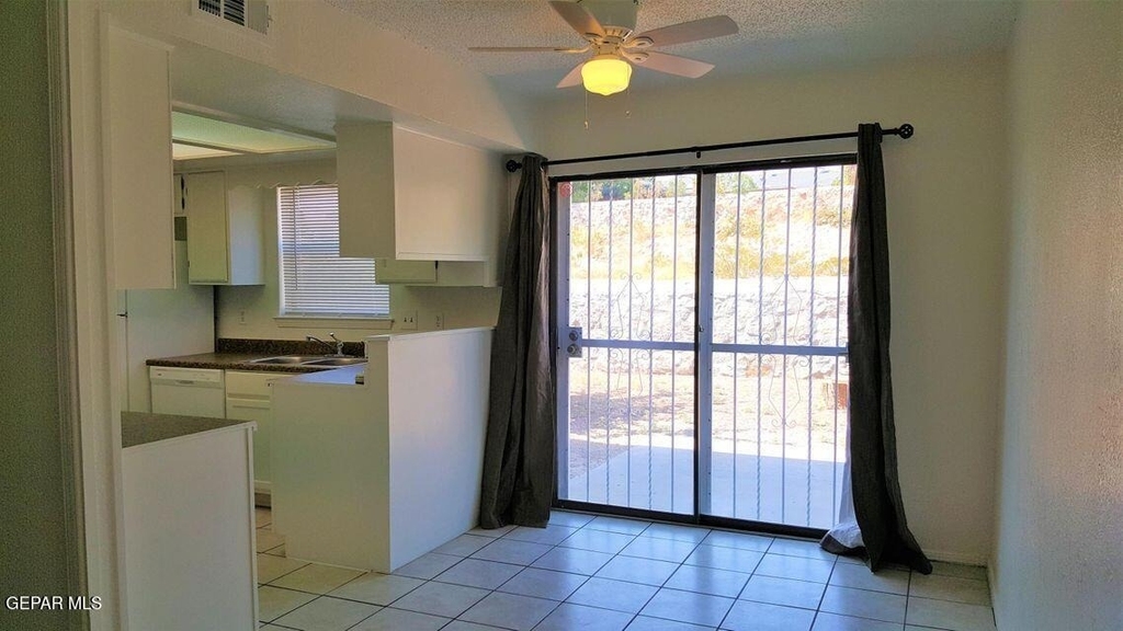 6611 Dawn Drive - Photo 7