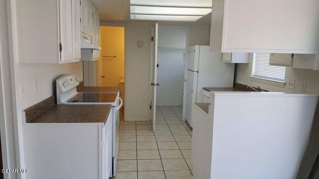 6611 Dawn Drive - Photo 8