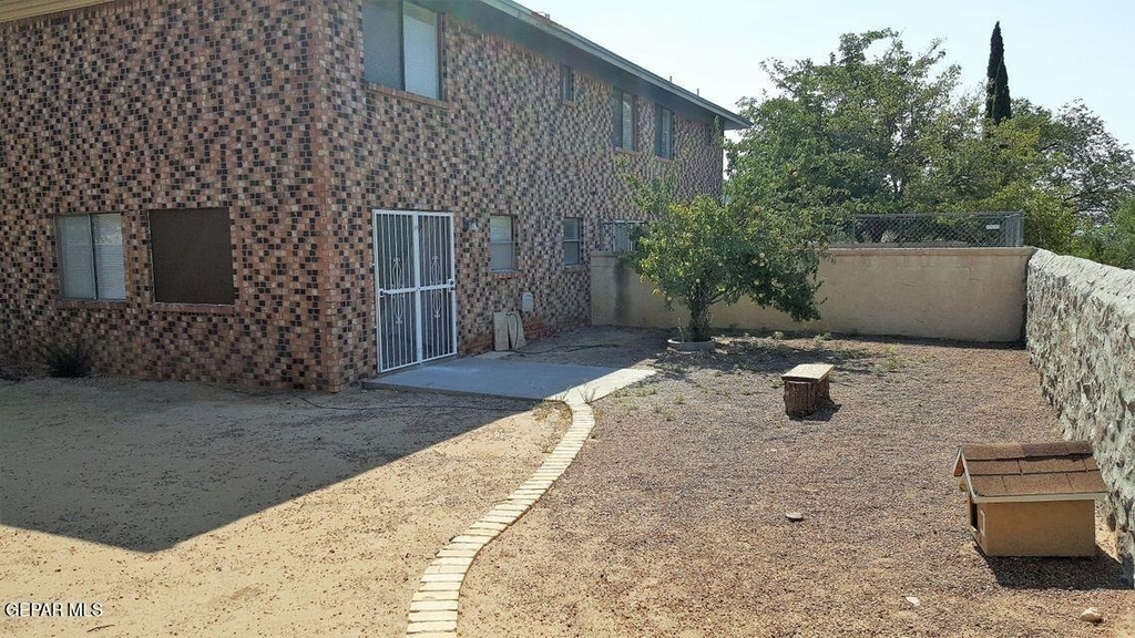 6611 Dawn Drive - Photo 31