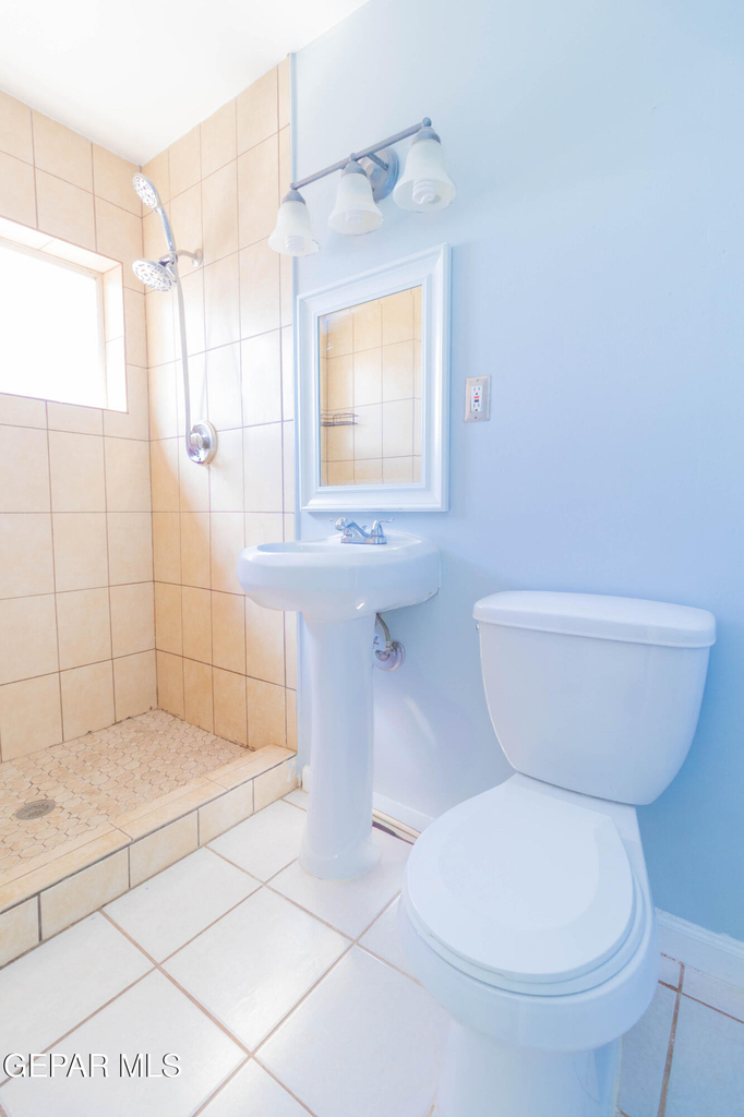 451 Borrett Street - Photo 16