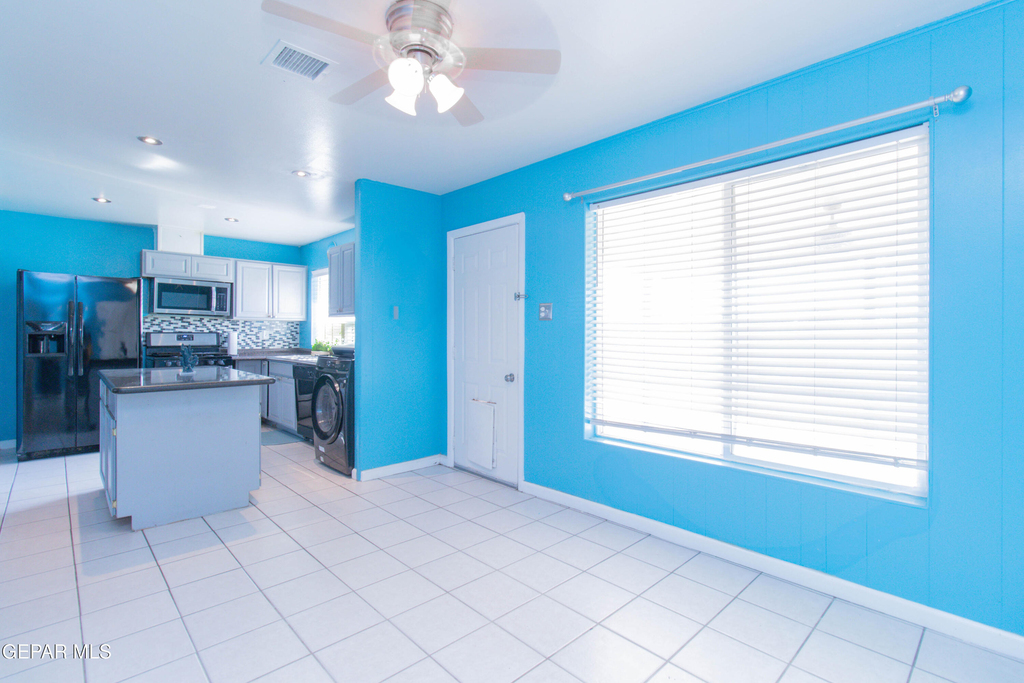 451 Borrett Street - Photo 22