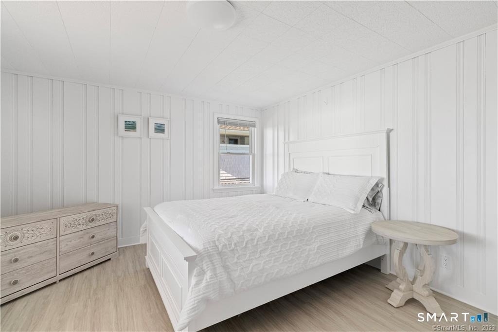 8 Belaire Manor - Photo 21