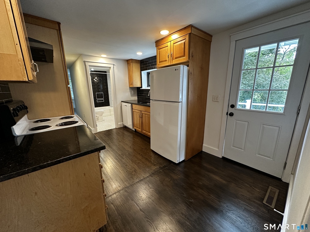 70 East Street - Photo 9