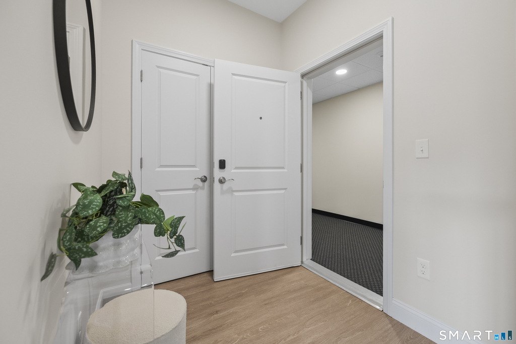 55 Steele Boulevard - Photo 0