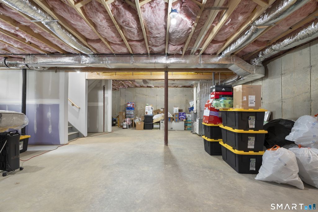 135 Pequabuck Street - Photo 31