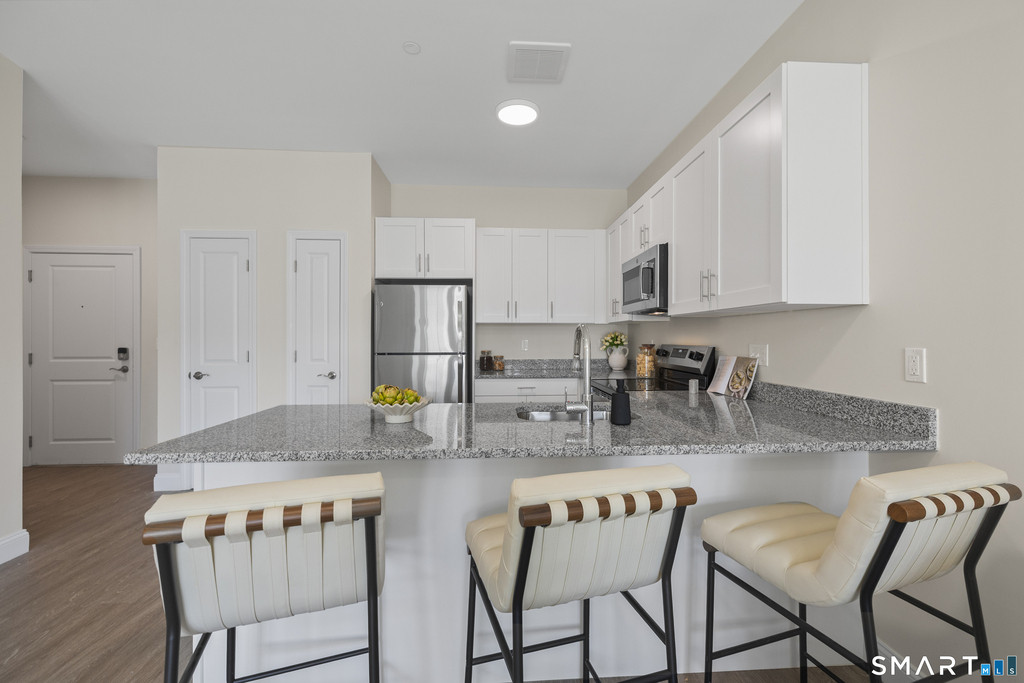 55 Steele Boulevard - Photo 6