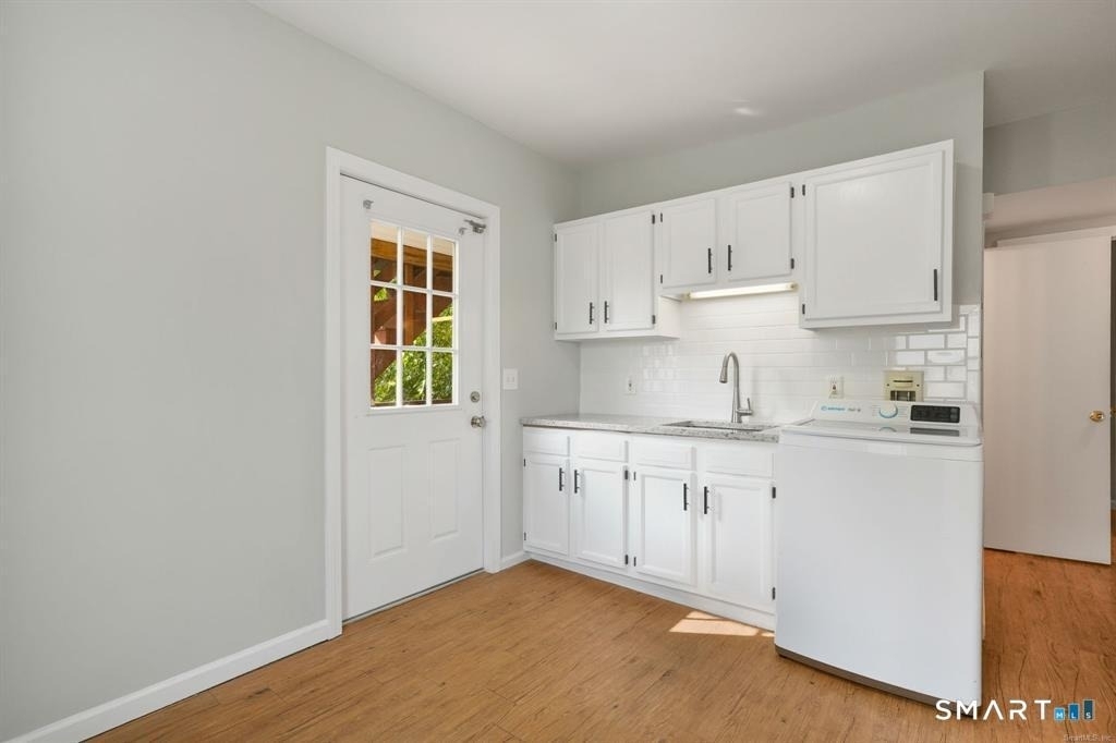102 Wooster Street - Photo 2