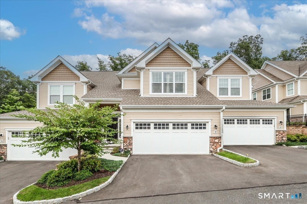 18 Hunting Ridge Lane - Photo 3