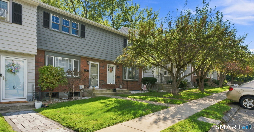 12 Towne House Lane - Photo 1