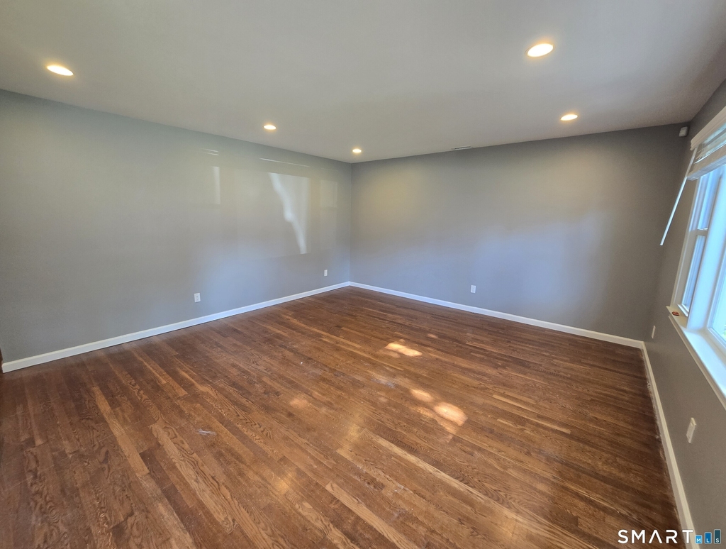 9 Lakeview Avenue - Photo 3