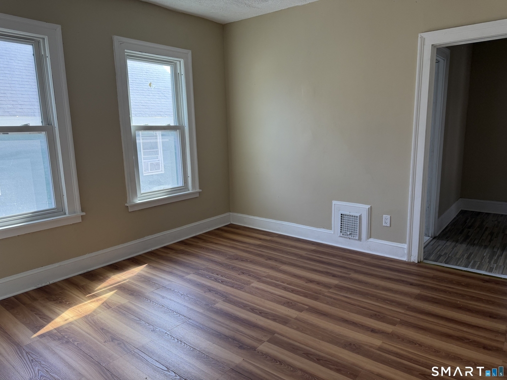 411 Ellis Street - Photo 17