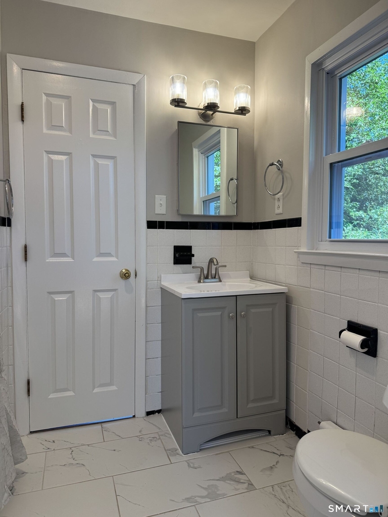 156 Fair Street - Photo 9