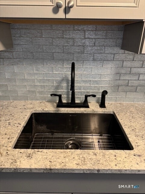346 South Main Street - Photo 2