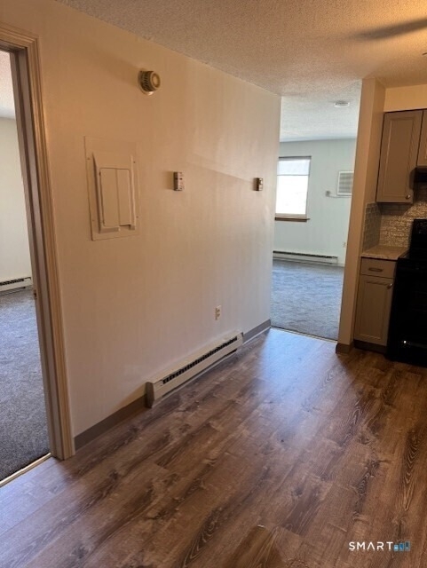 346 South Main Street - Photo 5