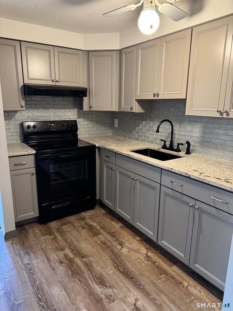346 South Main Street - Photo 0
