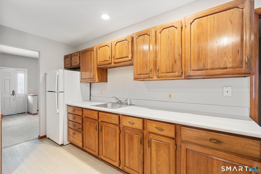 11-13 Hull Street - Photo 11