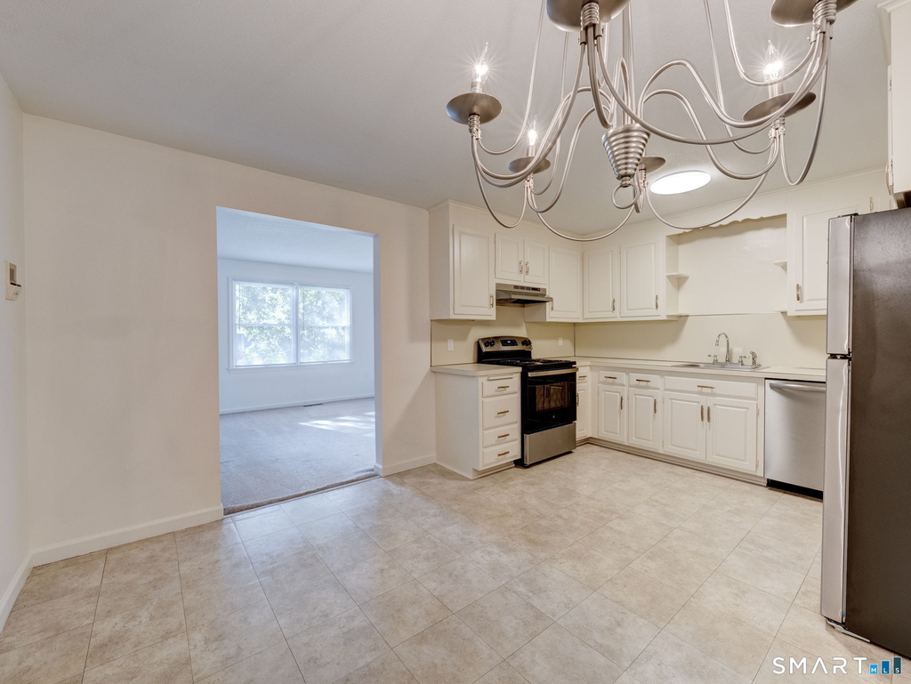54 Oak Street - Photo 6