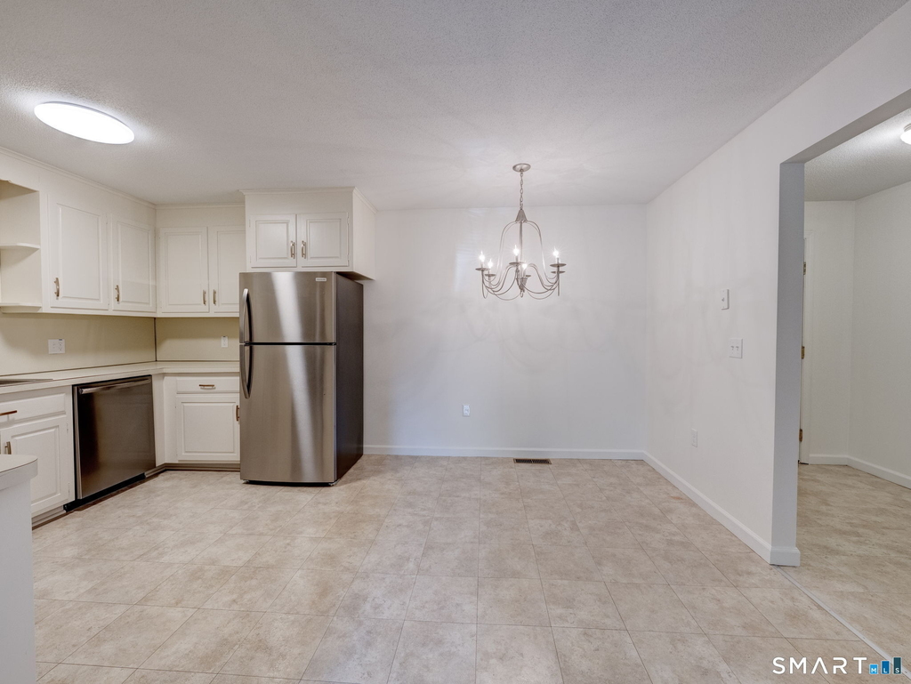 54 Oak Street - Photo 12